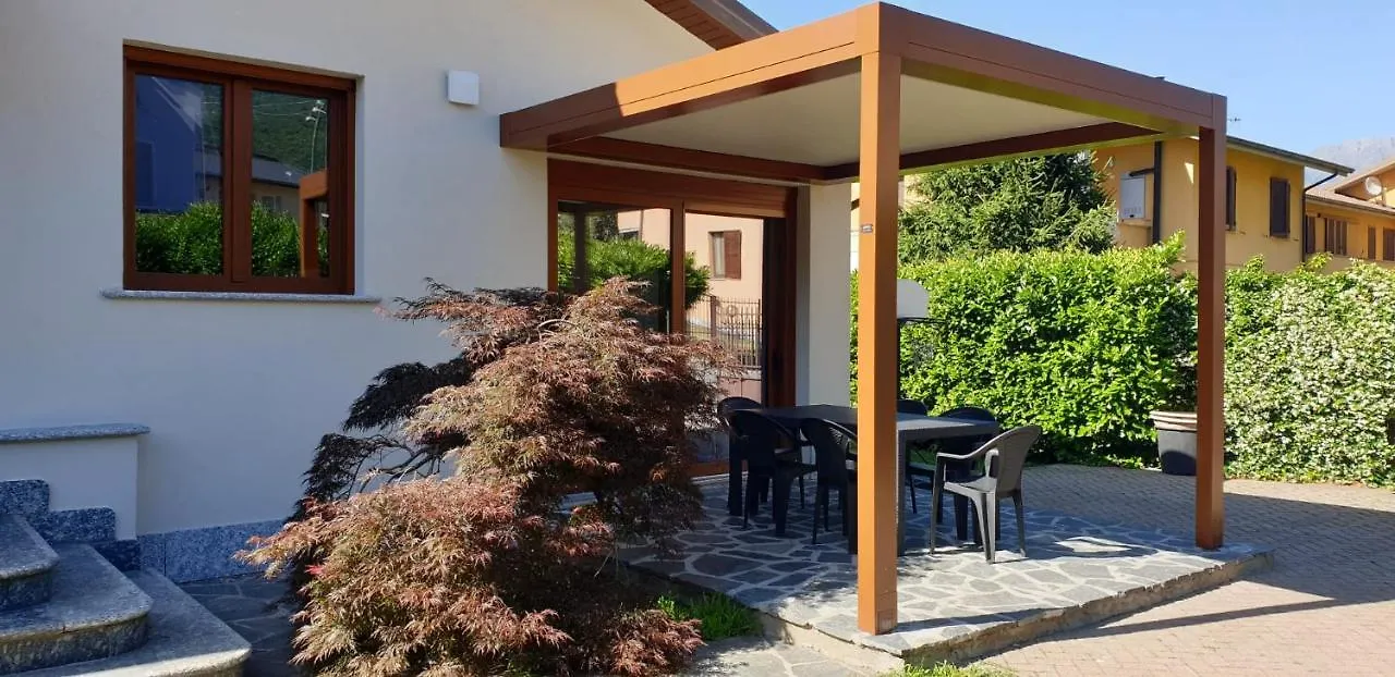 Villa Iris -Pet Friendly Stay - Garden - Private Parking- Bike Friendly Holiday House Colico